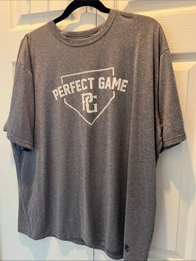 Perfect Game Men's Gray Logo T-Shirt